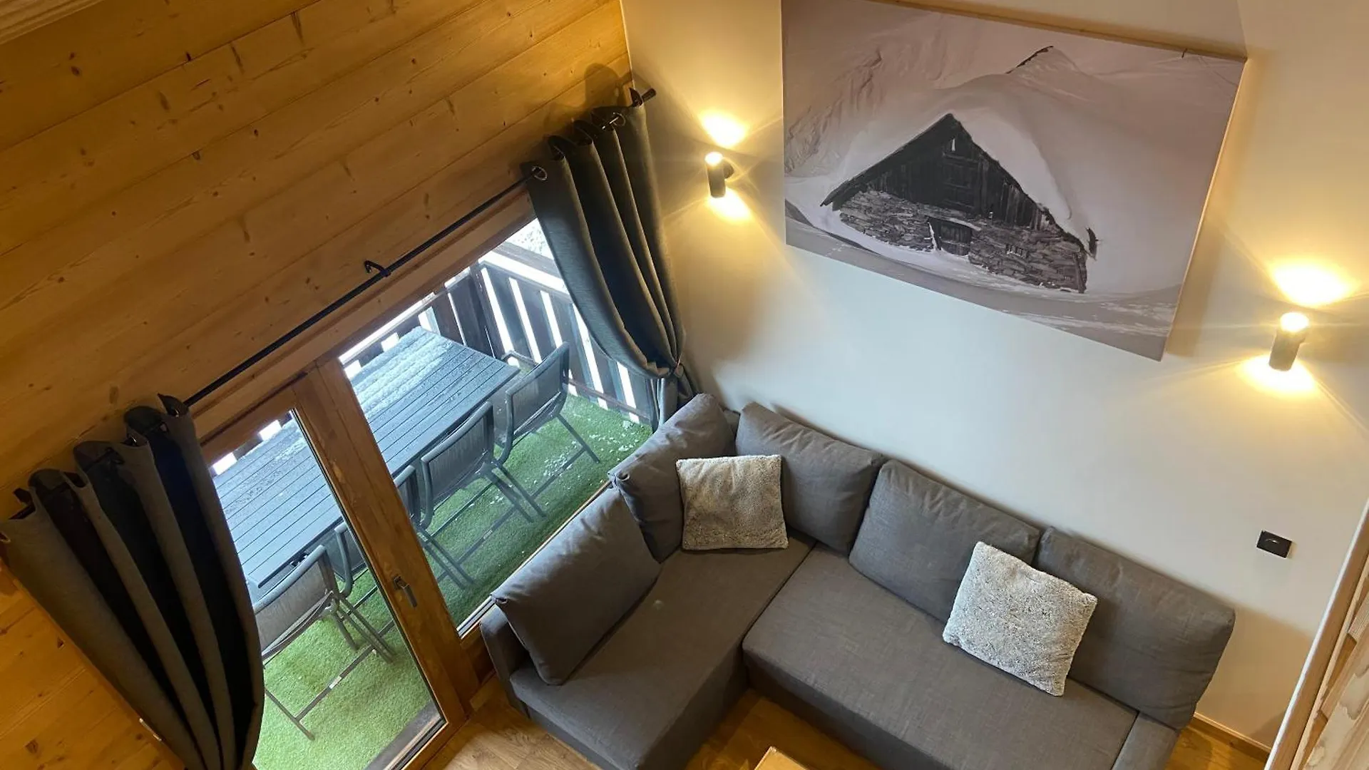 Everest Appt 6 Pers Ski Aux Pieds La Clusaz